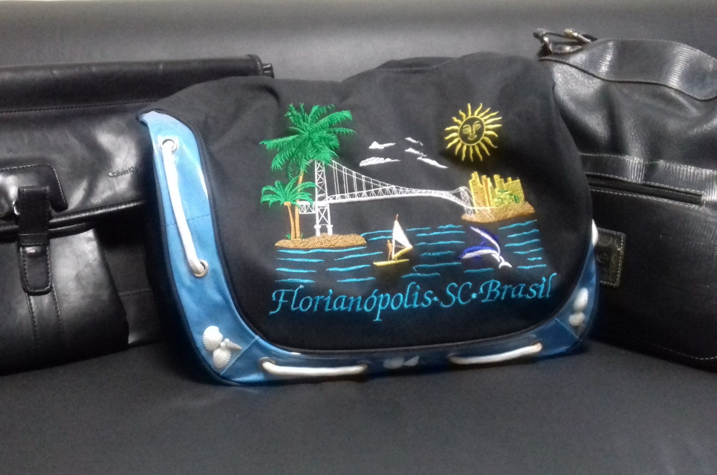 TRF mantém liminar que impede cobrança extra de bagagem