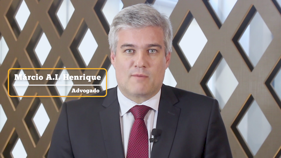 Márcio: "Ingressar judicialmente com ação"